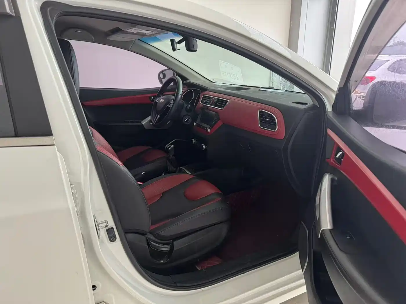 JAC Motors Refine S2 2016 2017 1.5L Manual Luxury Smart