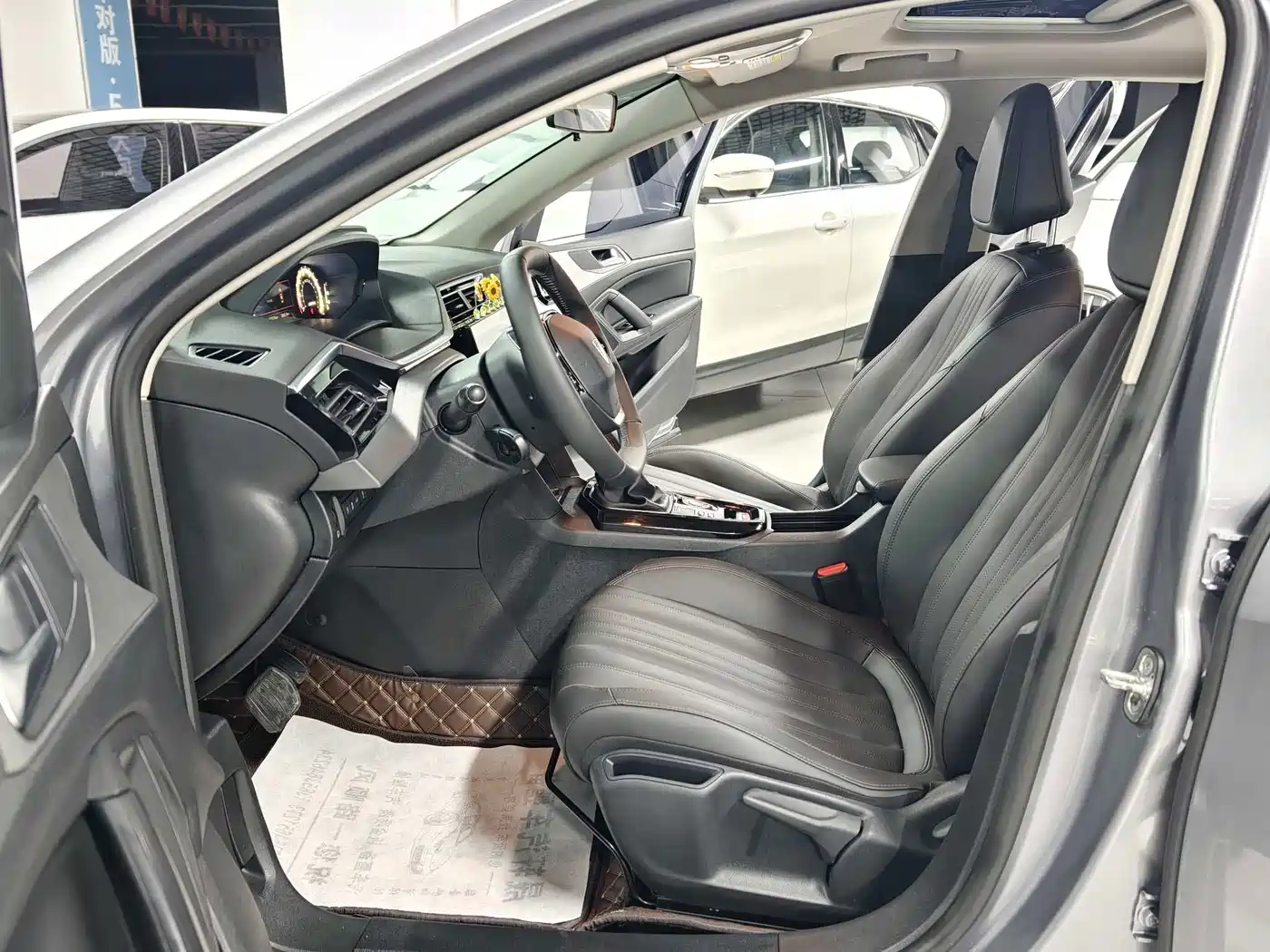 Peugeot 408 2024 2022 1.6T Progressive Edition