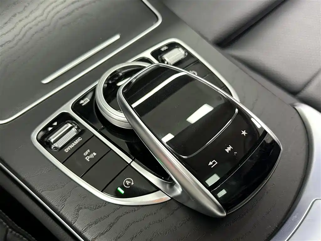 Mercedes-Benz C-Class (Import) 2017 Facelift C 200 Estate фото 14