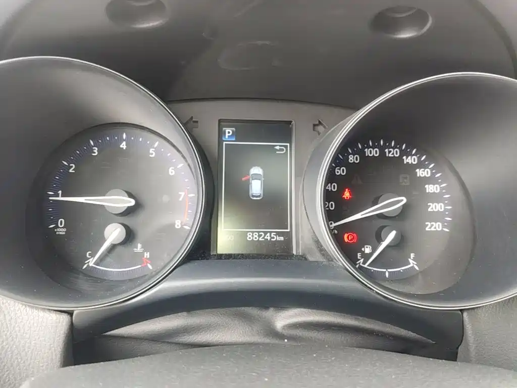 Toyota C-HR 2020 2020 Model 2.0L Leading