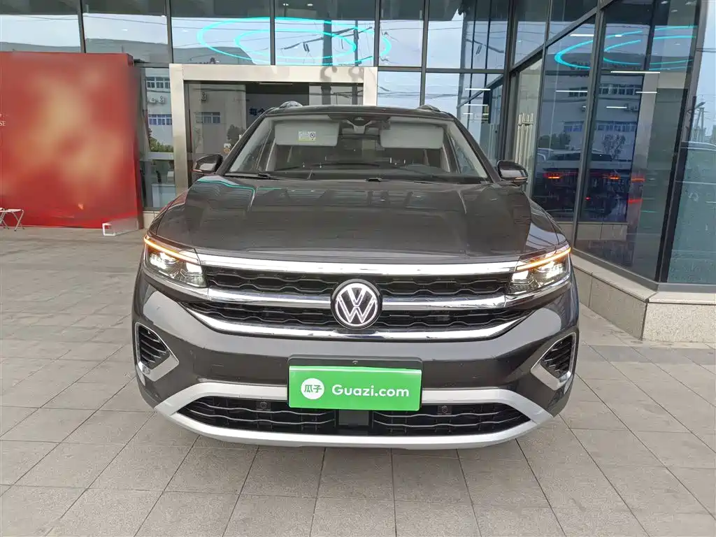 Volkswagen Talagon 2023 Facelift 380TSI 4WD Luxury Premium Pro Edition 6-Seater фото 3