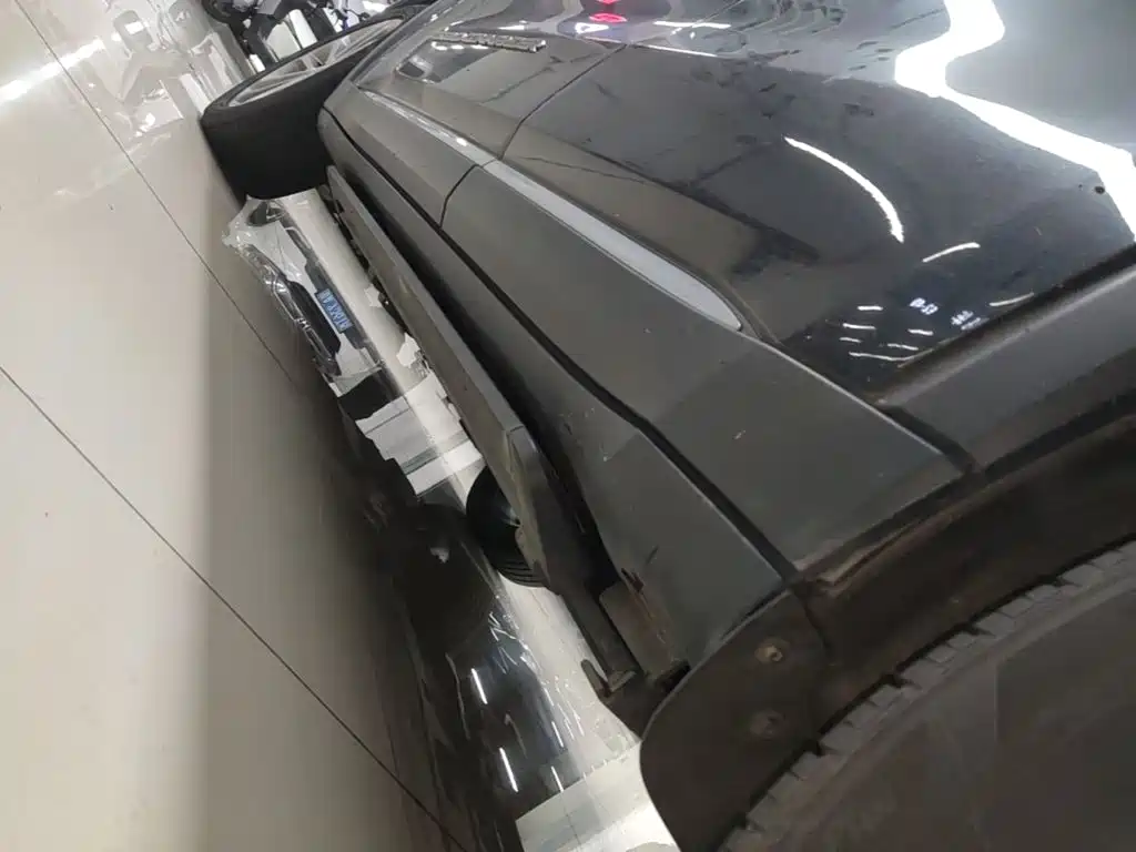 Jeep Grand Commander 2019 2018 2.0T AWD Ultimate Edition (China V)
