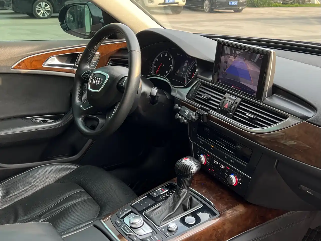 Audi A6L 2012 35 FSI Comfort фото 14