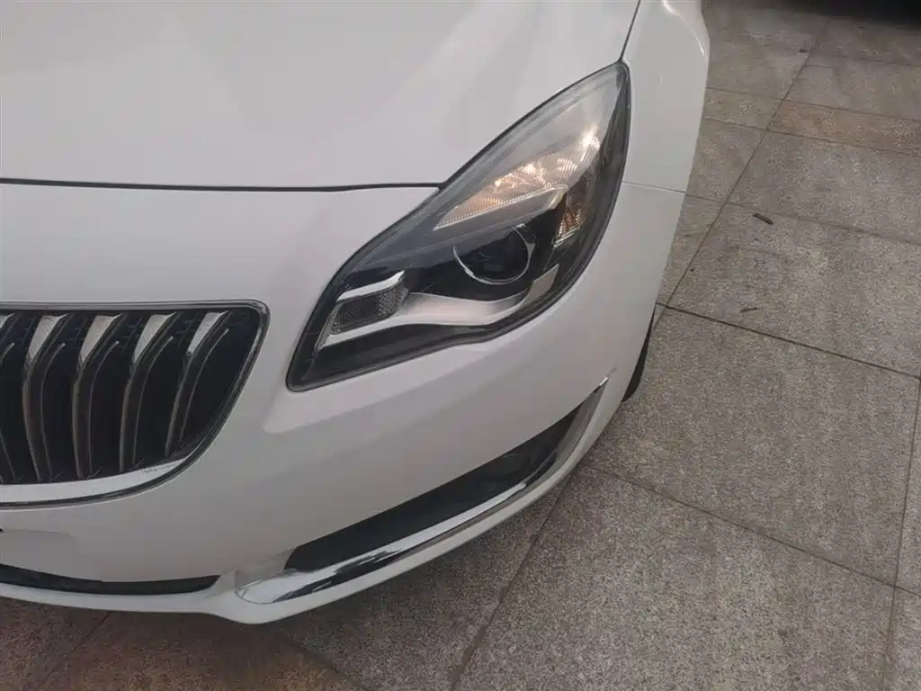 Buick Regal 2015 1.6T Elite Tech Edition фото 24