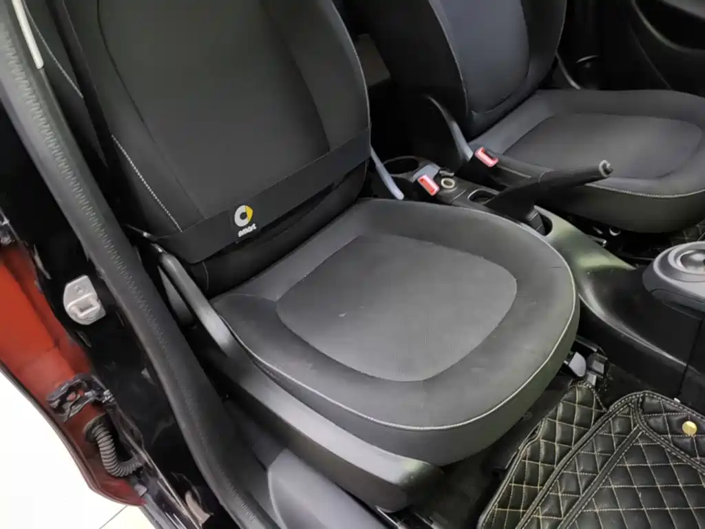 smart forfour 2018 2018 1.0L 52kW Passion Edition