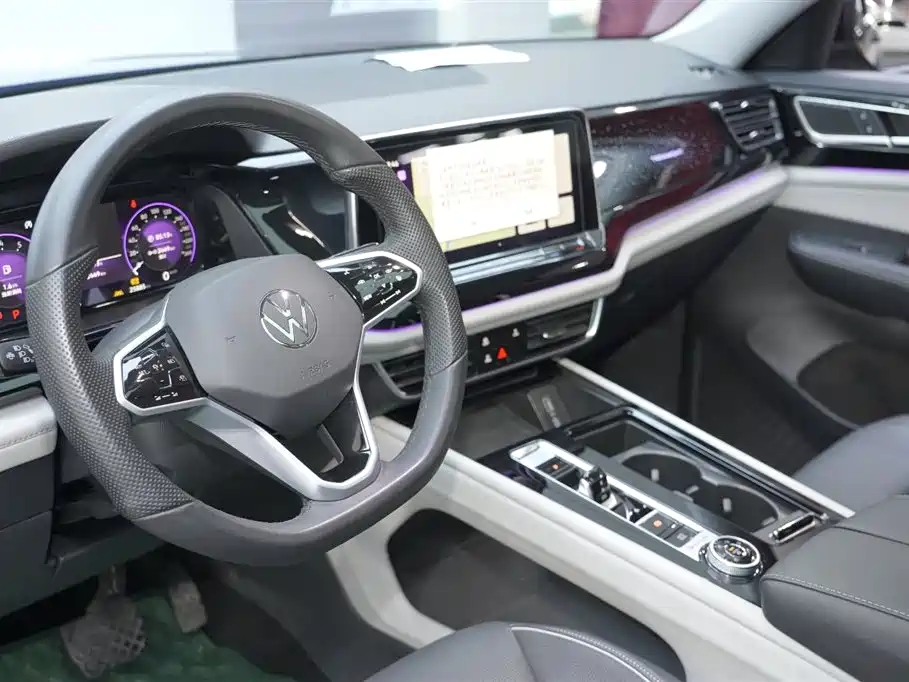 Volkswagen Teramont 2024 380TSI 4WD Prestige Luxury Edition фото 16