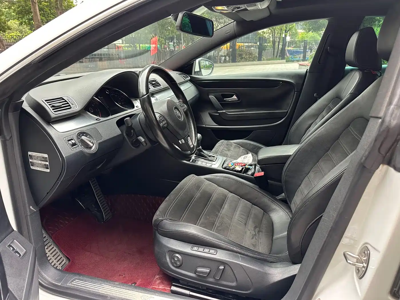 Volkswagen FAW-Volkswagen CC 2013 1.8TSI Premium фото 9