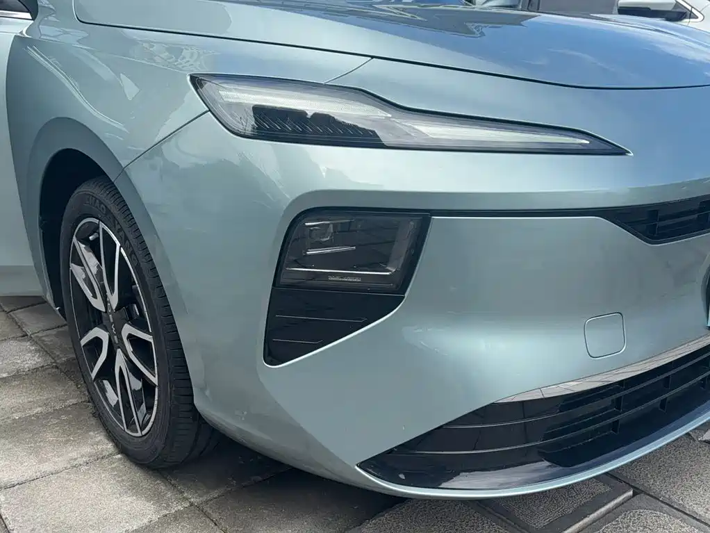 Roewe D6 2025 2025 520km Smart Edition