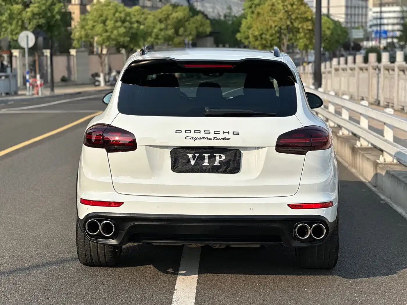 Porsche Cayenne 2011 Cayenne Turbo 4.8T фото 4