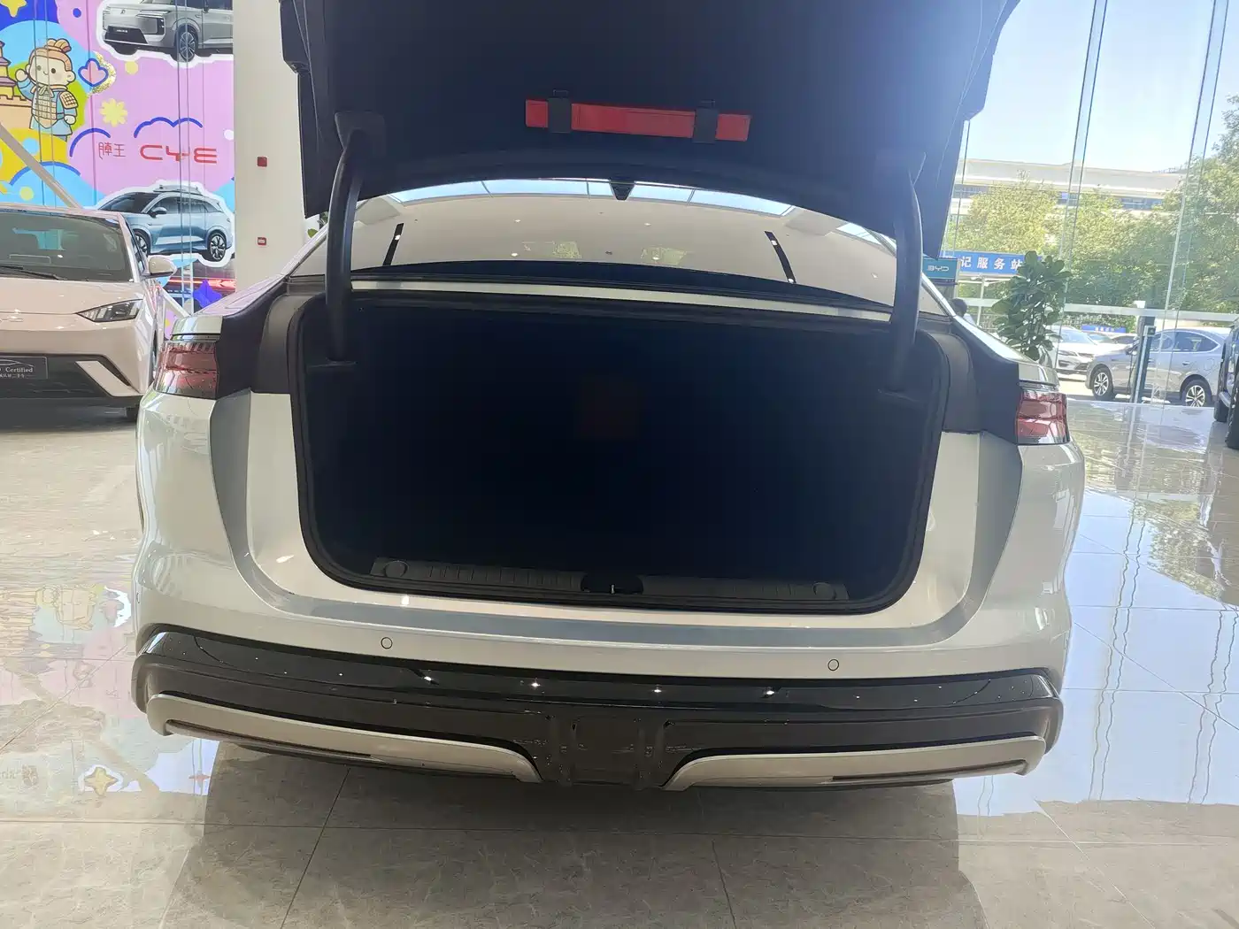 BYD Han L 2025 EV AWD LiDAR Flagship фото 15