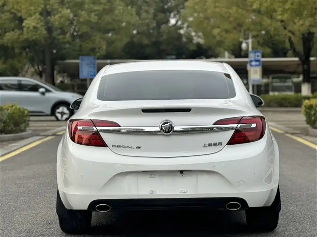 Buick Regal 2015 1.6T Leading Tech Edition фото 12