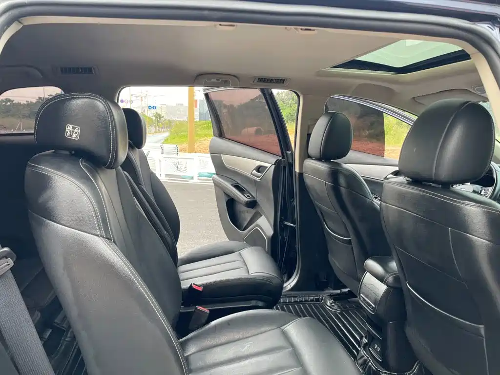 BYD Song MAX 2020 2021 Upgrade 1.5T Automatic Luxury Edition 6-Seater