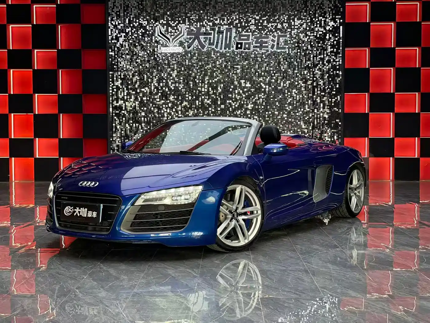 Audi Audi R8 2014 Spyder 5.2 FSI quattro