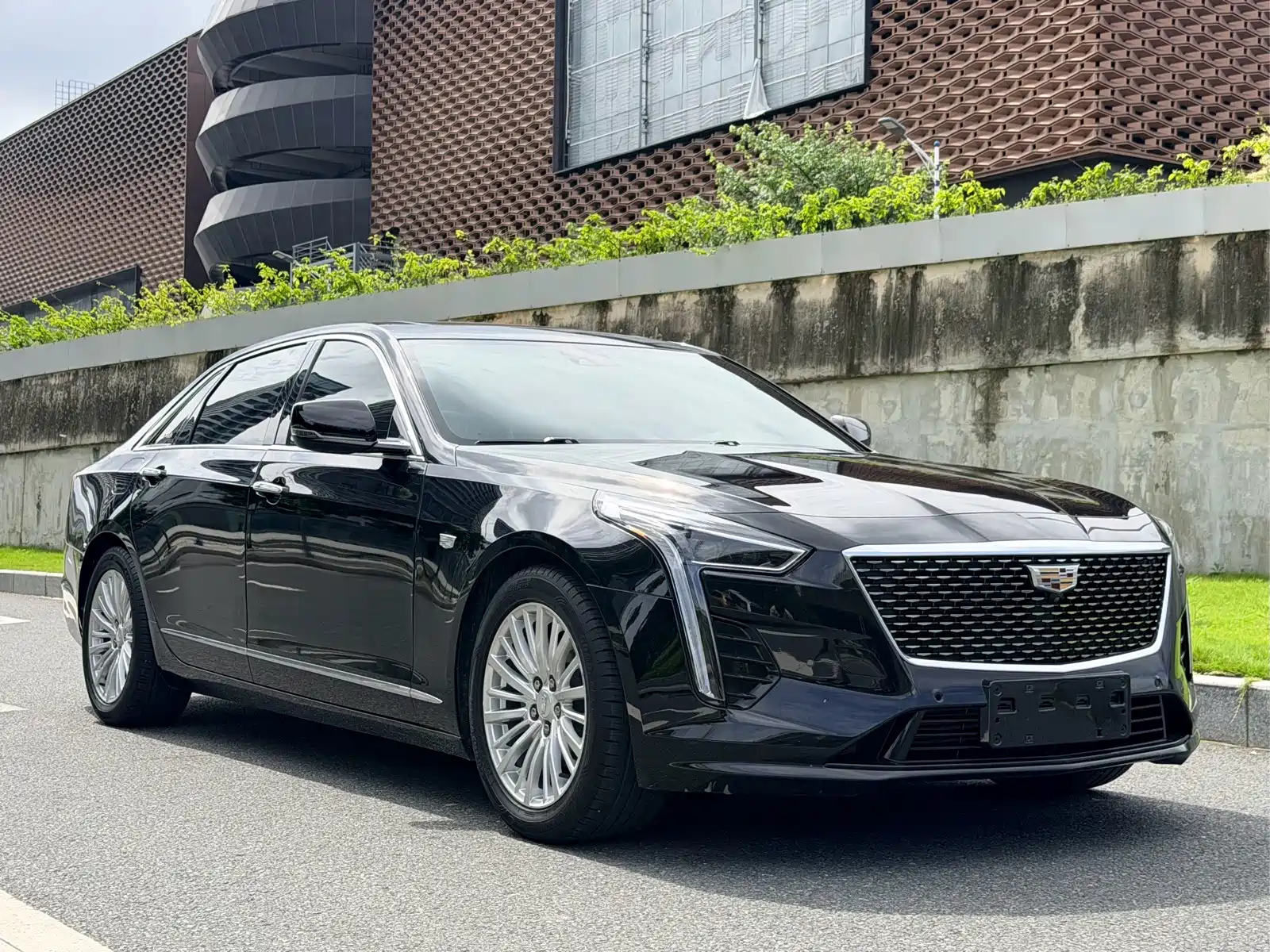 Фото 2 - Cadillac CT6