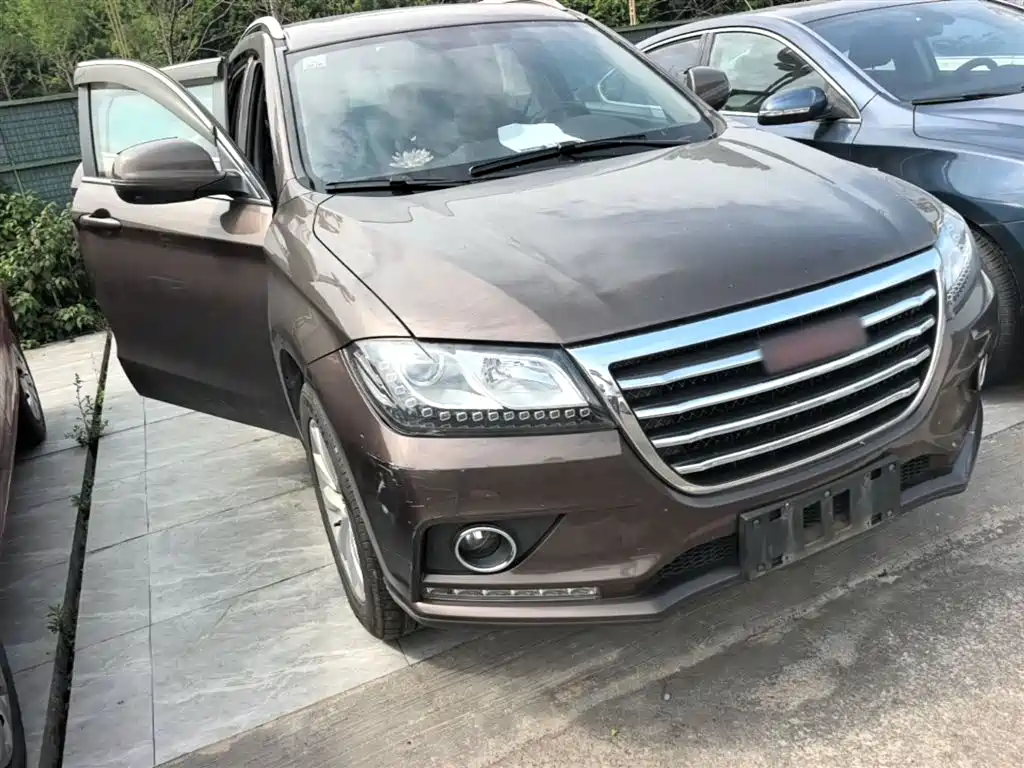 Haval H2 2016 Red Label 1.5T Manual 2WD Luxury фото 4