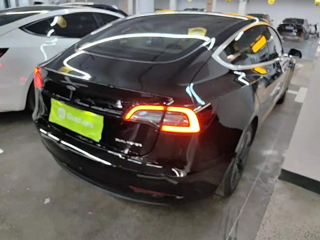 Tesla Model 3 (Import) 2020 2019 Long Range All-Wheel Drive Edition