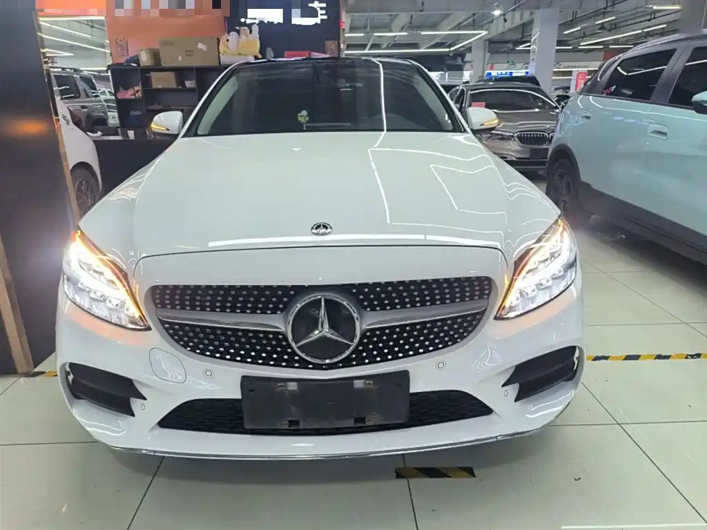 MERCEDES-BENZ CLASS C