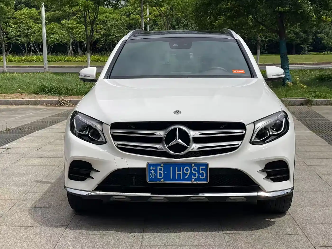 Mercedes-Benz GLC 2019 GLC 260 L 4MATIC Luxury фото 2