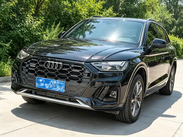 Audi Q5L 45T, Люкс Драйв