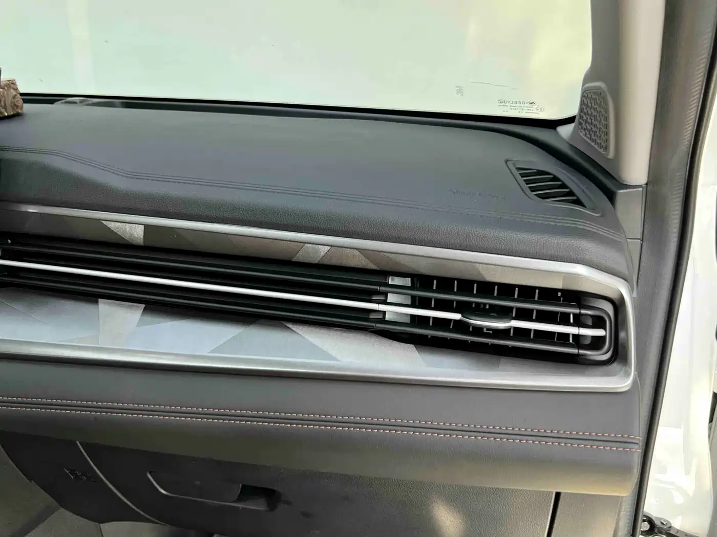 Geely Emgrand X6 2023 2021 Model PRO 1.4T Automatic Premium
