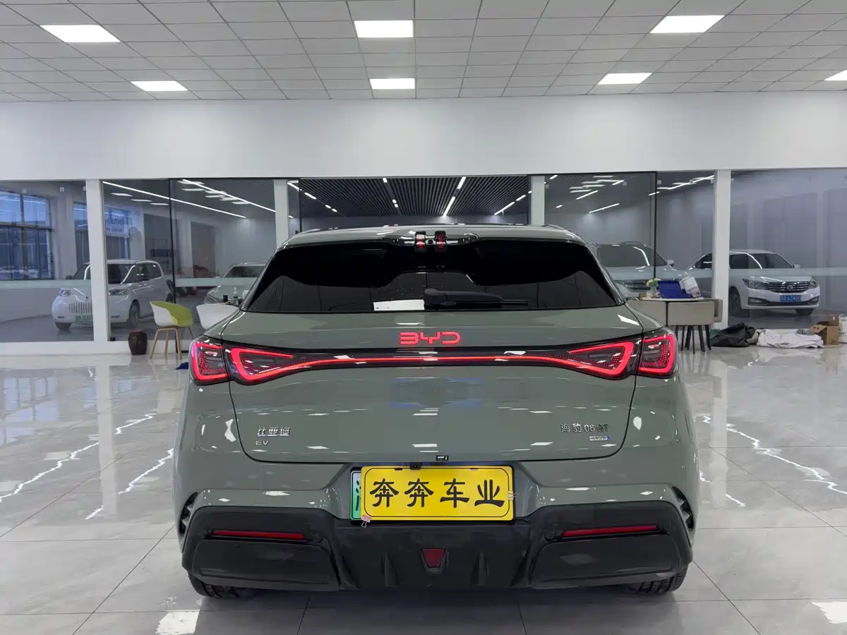 BYD SEAL 06GT