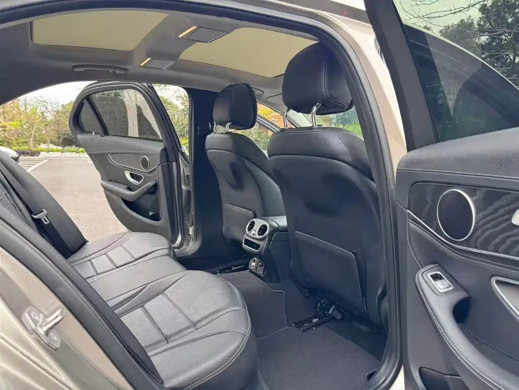 Mercedes-Benz C-Class 2020 C 260 L Sport фото 7