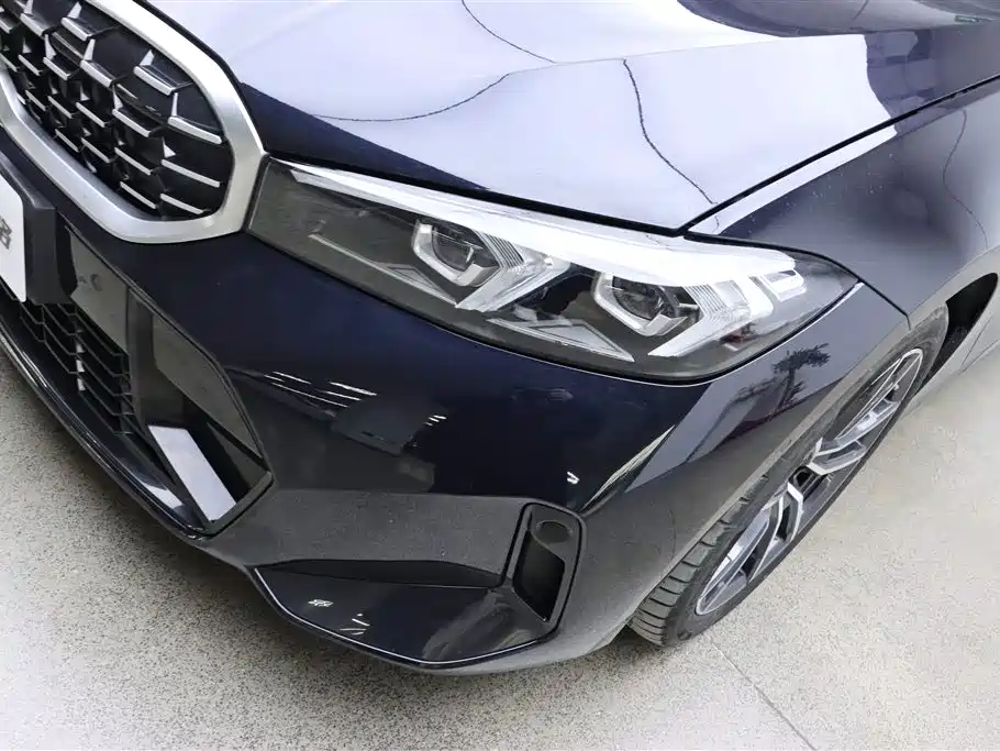BMW 3 Series 2024 325Li M Sport Package фото 33