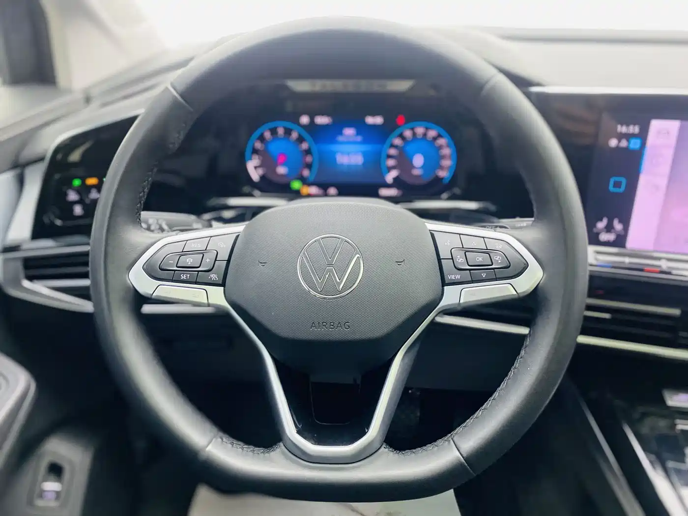 VOLKSWAGEN LANJING