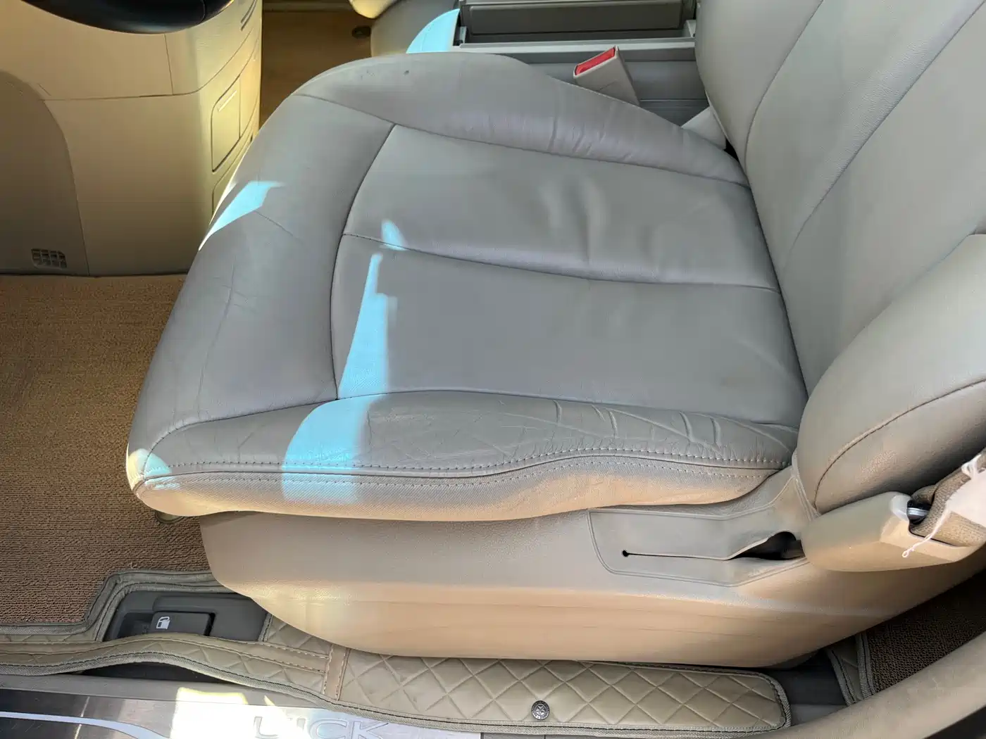 Buick GL8 2017 25S Premium Model China V фото 10