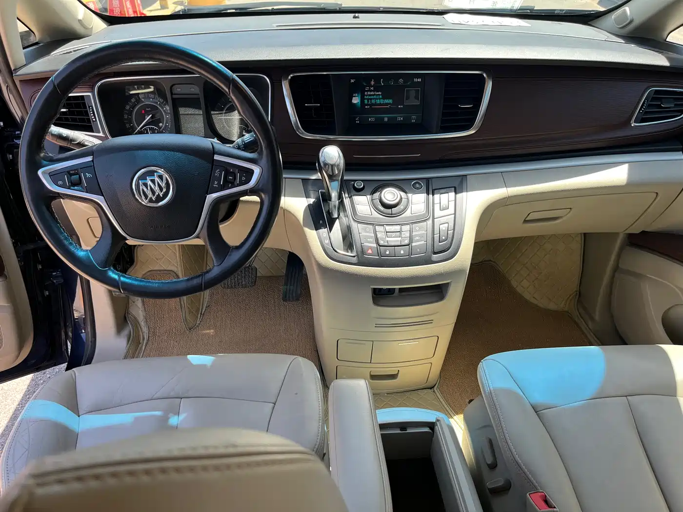 Buick GL8 2017 25S Premium Model China V фото 15