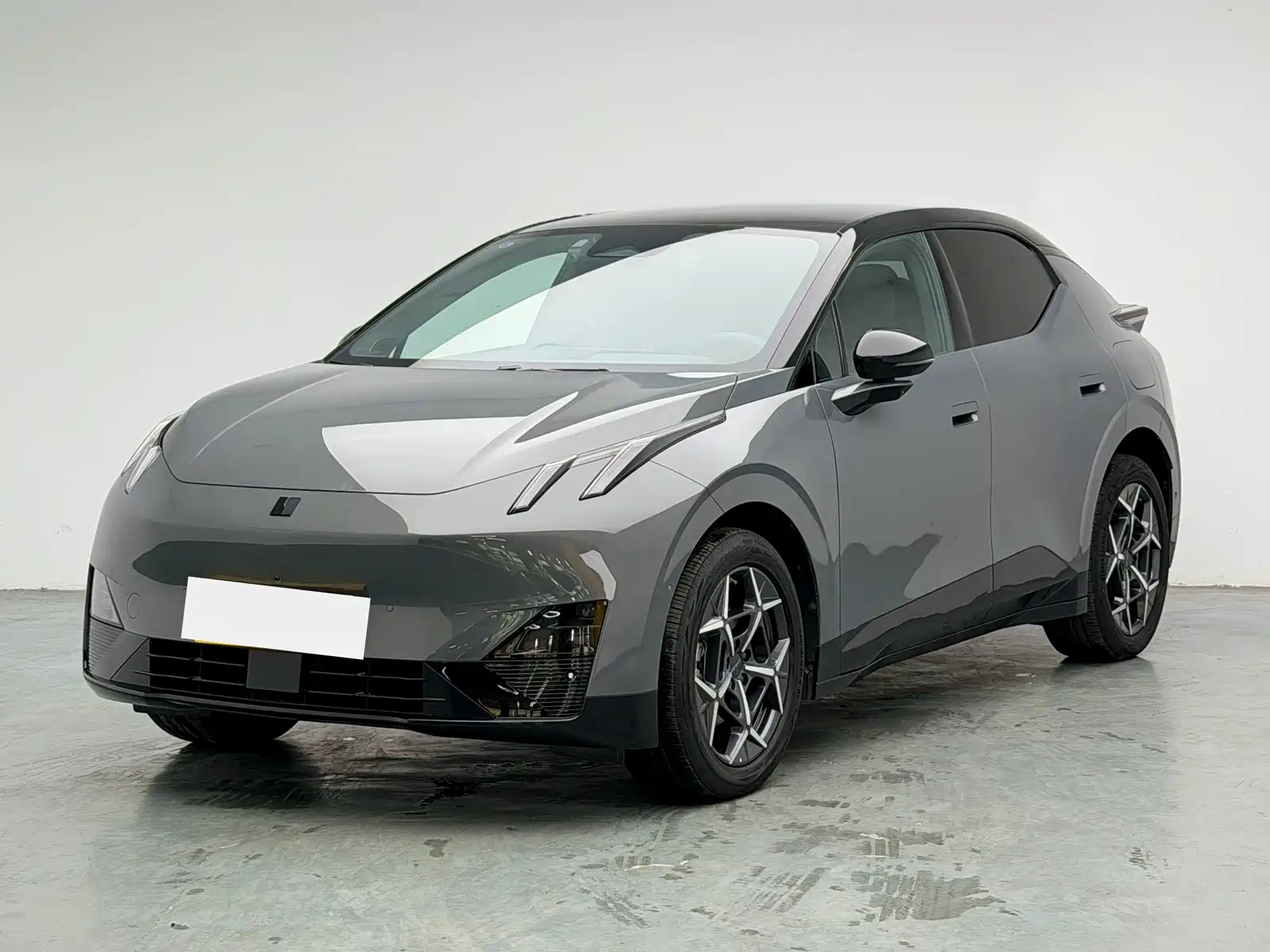 Фото 1 - Lynk & Co Z20