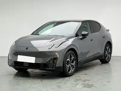 Lynk & Co Z20