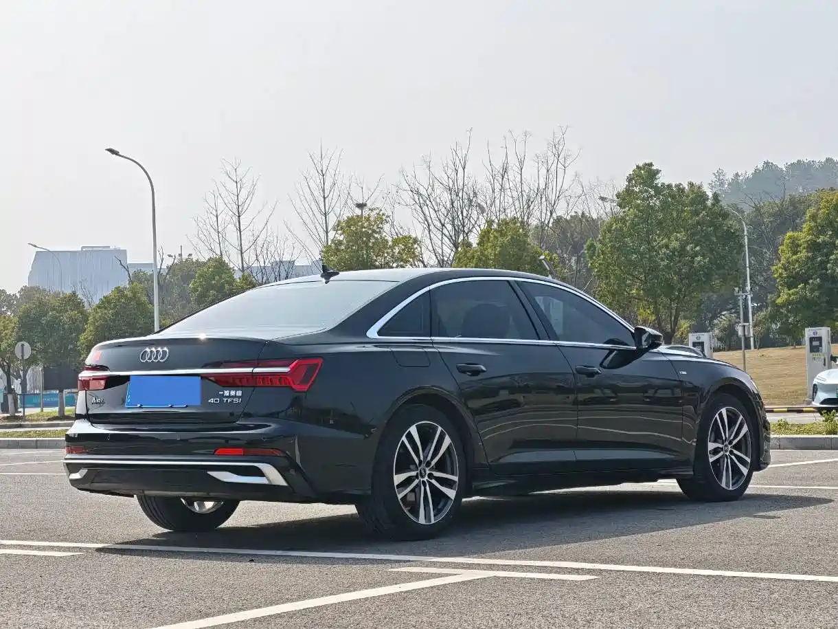 Audi A6L 2024 40 TFSI Luxury Dynamic фото 6