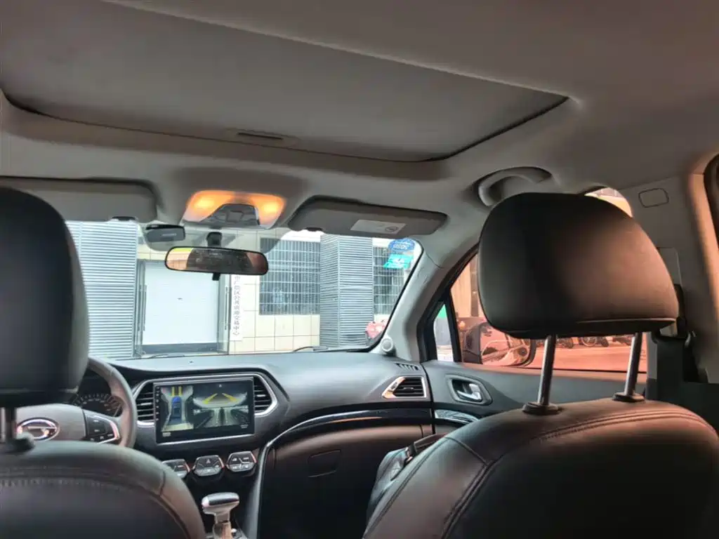 GAC Trumpchi Trumpchi GS4 2017 200T G-DCT 2WD Elite фото 18