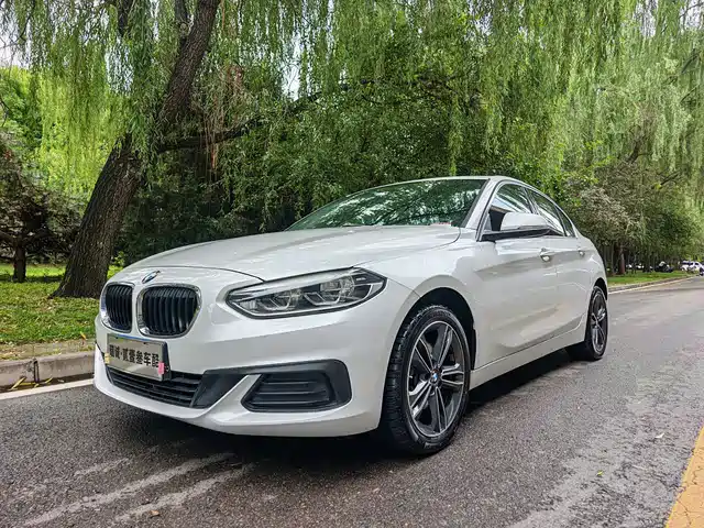  BMW BMW 1 Series 2020 Model 120i Fashion Style