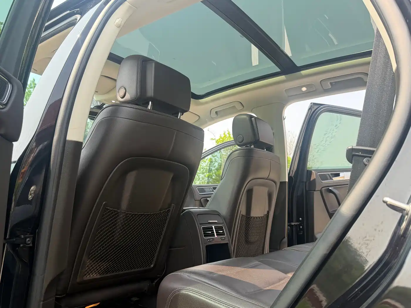 Volkswagen Touareg 2018 3.0TSI Glory Collector's Edition фото 11
