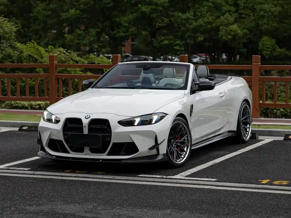 BMW M4 2025 2024 BMW M4 Convertible M xDrive Competition