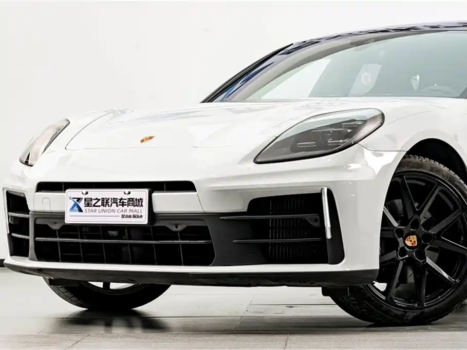 Porsche Panamera 2024 Panamera 4 Executive Long Wheelbase 2.9T фото 2