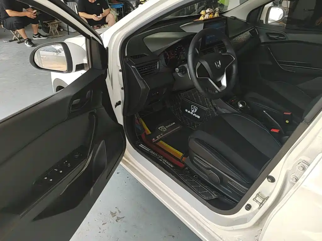 Baojun 310 2018 2017 1.5L Auto Comfort