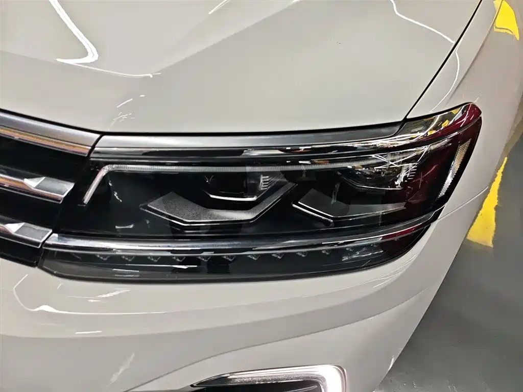 Volkswagen Tiguan L PHEV 2021 430PHEV Plug-in Hybrid Flagship фото 18