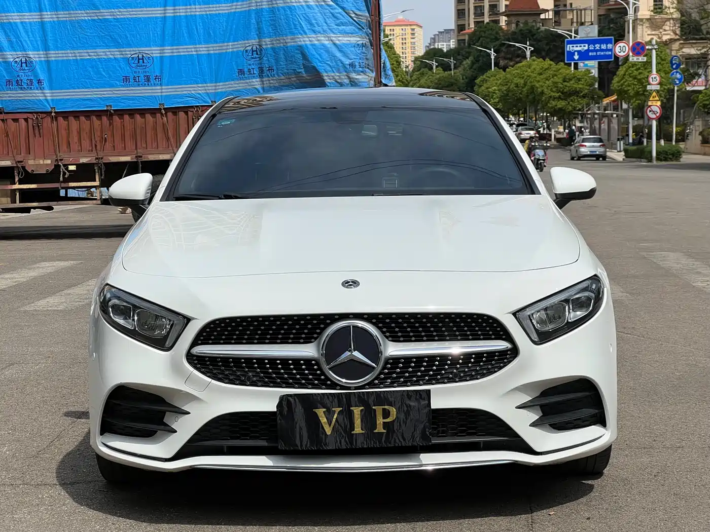 Mercedes-Benz A-Class 2020 A 200 L Sport Sedan фото 2