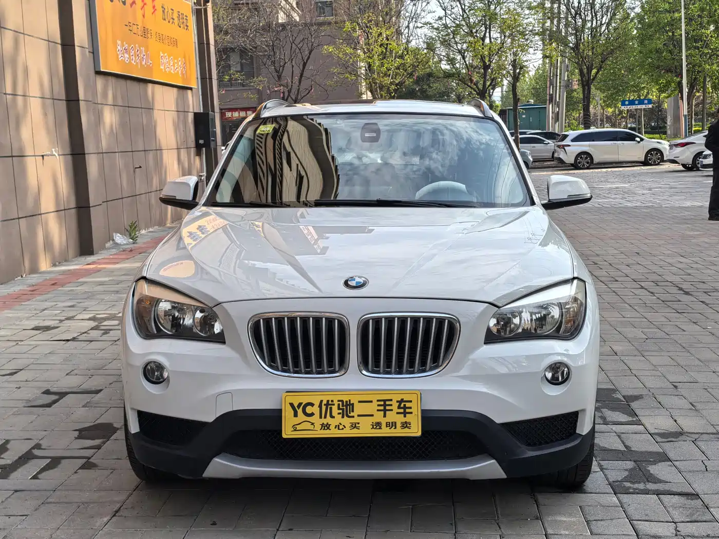 BMW X1 2013 sDrive18i Fashion фото 2
