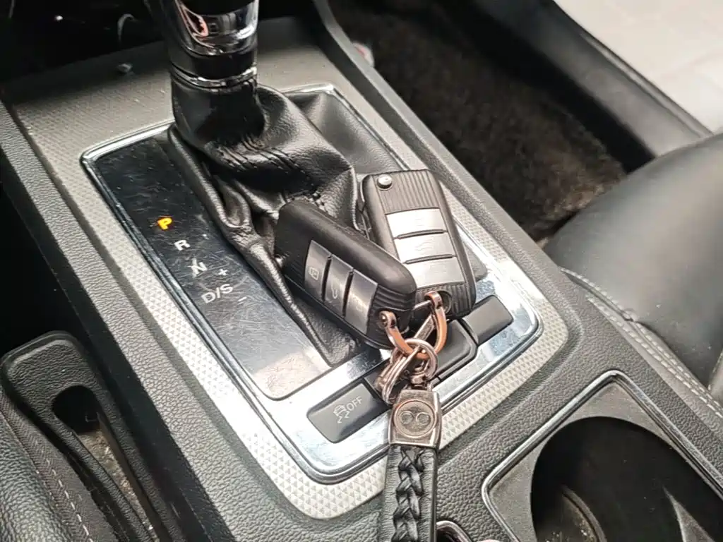 Roewe i6 2018 2018 20T Automatic Flagship Edition