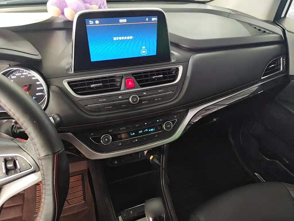 JAC Motors Refine S3 2016 2017 1.5L Manual Luxury Smart