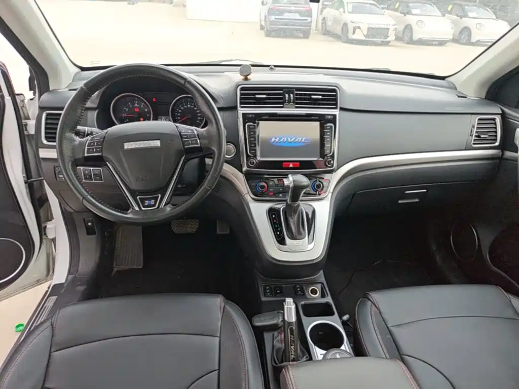 Photo 10 - Haval H6