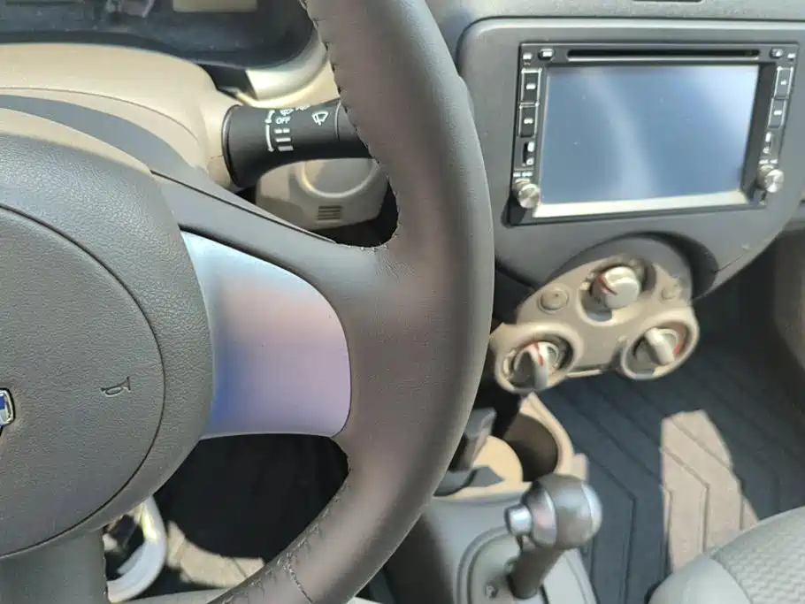 Nissan March 2013 2010 1.5L Automatic Easy Shine Edition