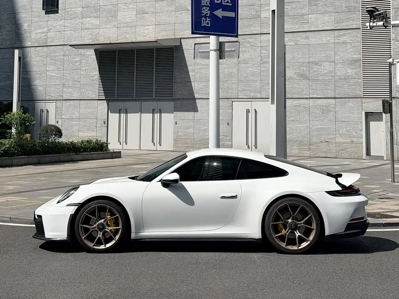 Photo 3 - Porsche 911
