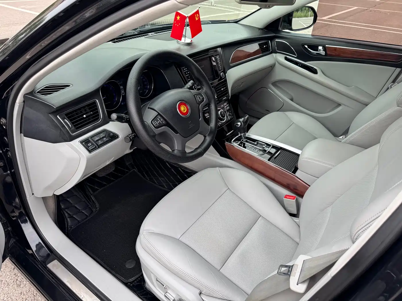 Hongqi H7 2013 2.0T Premium фото 10