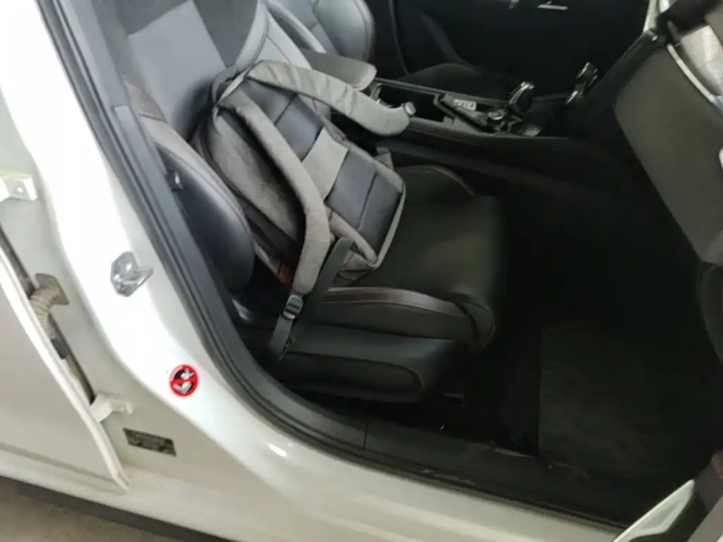 Lynk & Co 03 2019 2019 1.5TD DCT Power Edition China VI