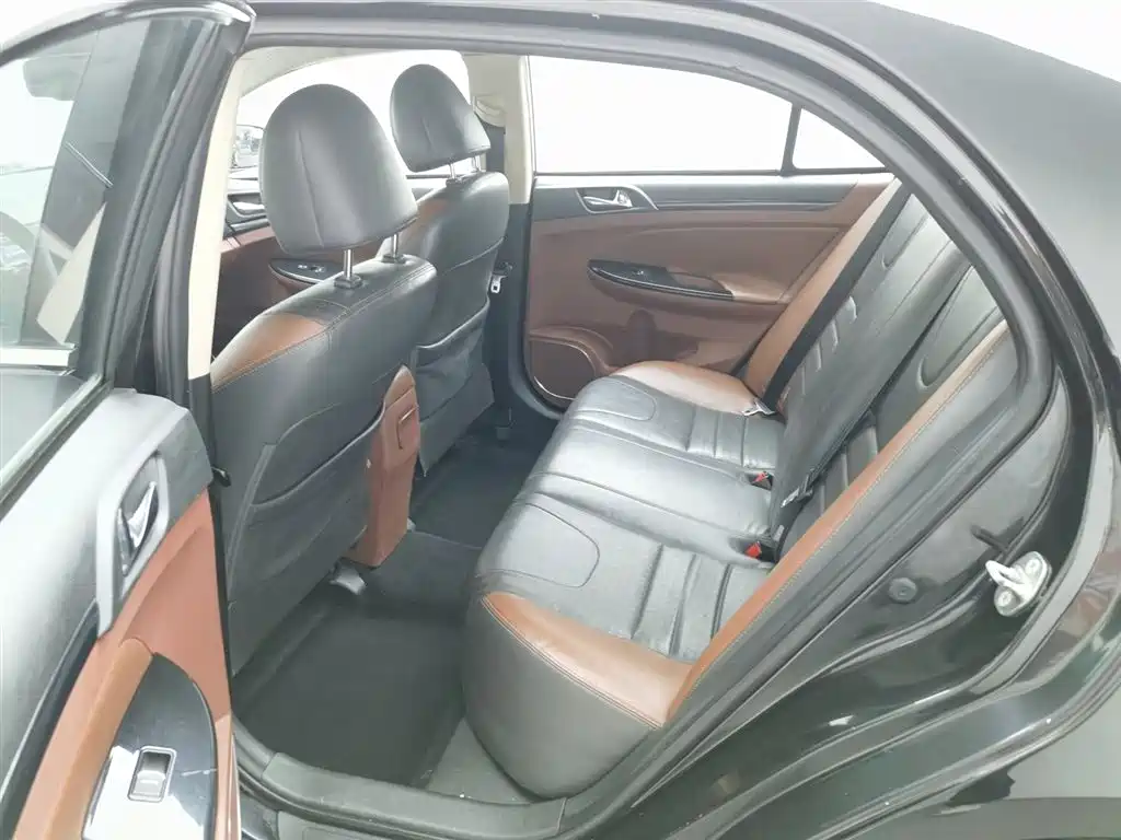 BYD Surui 2016 1.5L Manual Elite фото 15